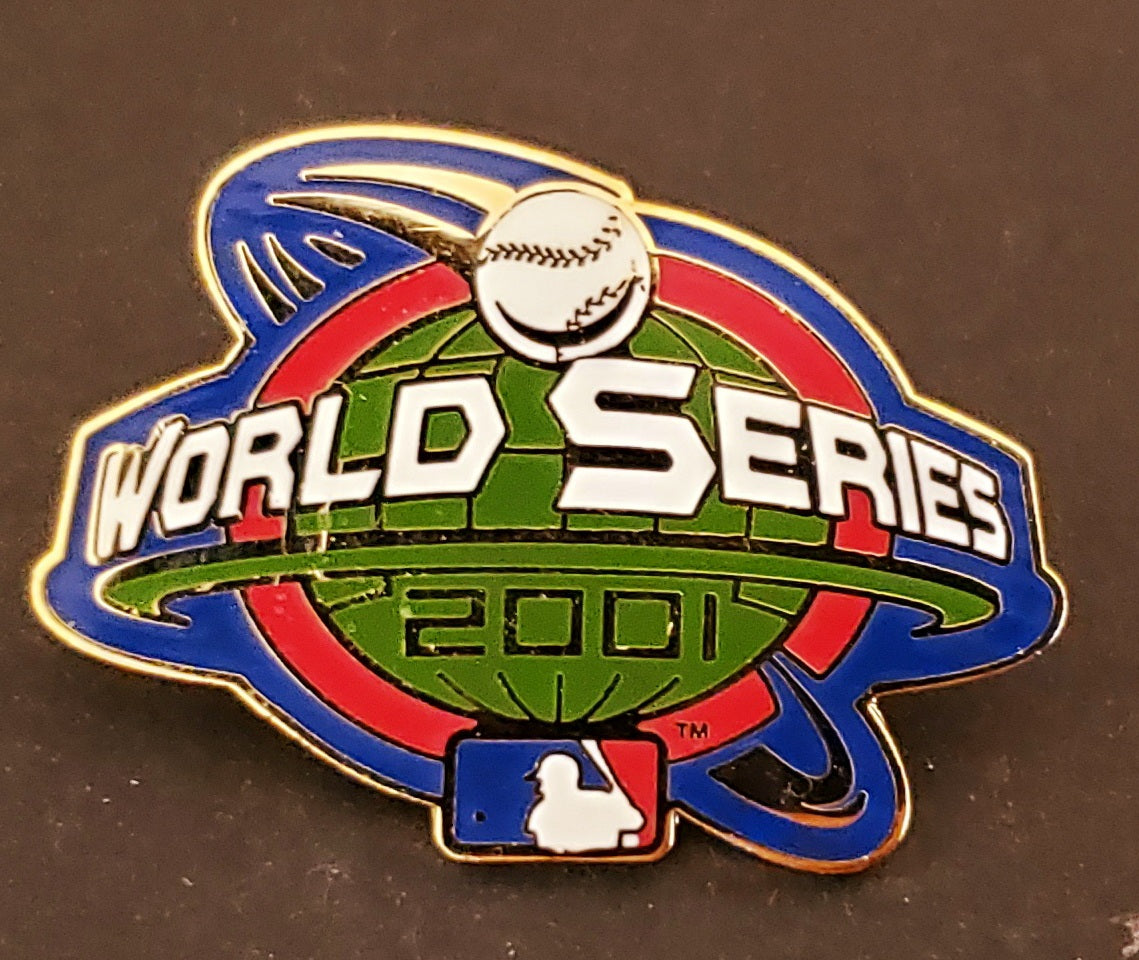 MLB 2001 ワールドシリーズ チャンピオンズ ピンバッジ - メルカリ